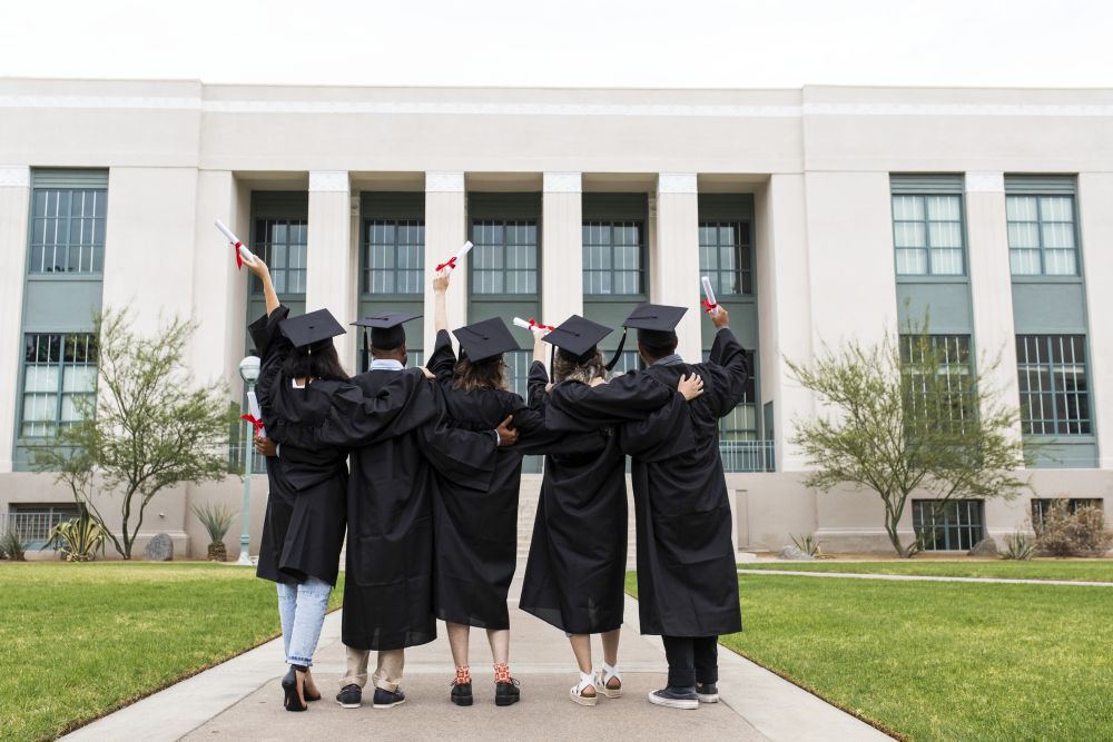 image from rawpixel.com